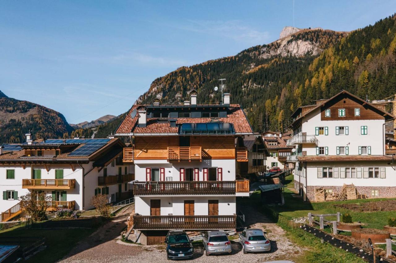 Appartamenti Cesa Soreie By Ama Val Di Fassa Canazei Exterior foto