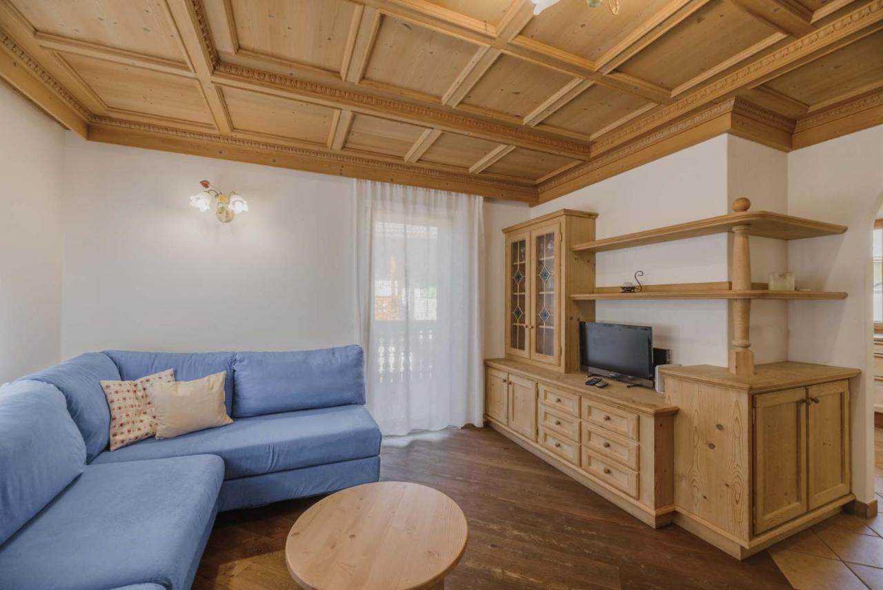 Appartamenti Cesa Soreie By Ama Val Di Fassa Canazei Exterior foto